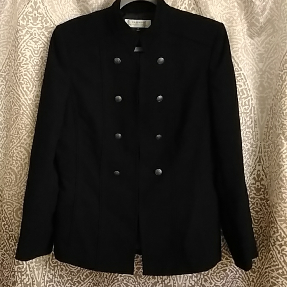 Tahari Blazer